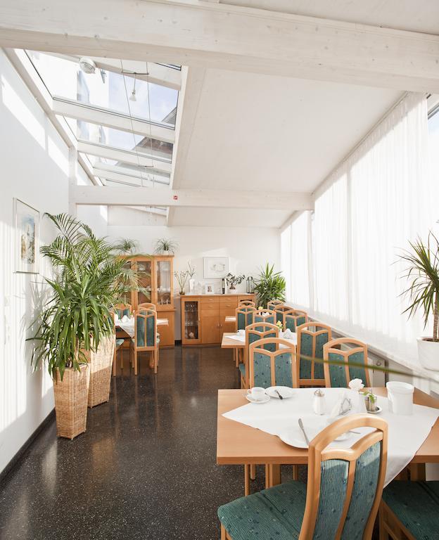 Pension Zum Lowen Dornbirn Esterno foto